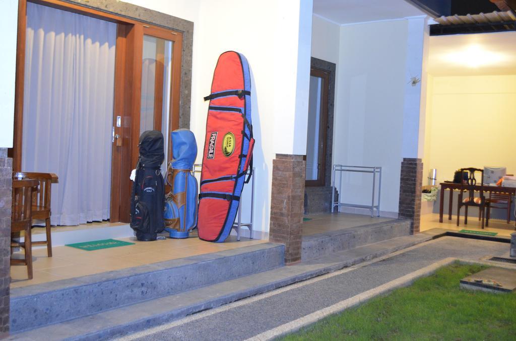 Dabumito Guest House Canggu Extérieur photo