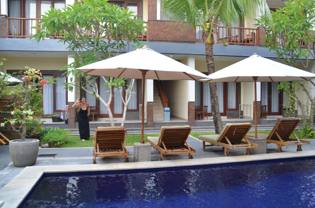 Dabumito Guest House Canggu Extérieur photo