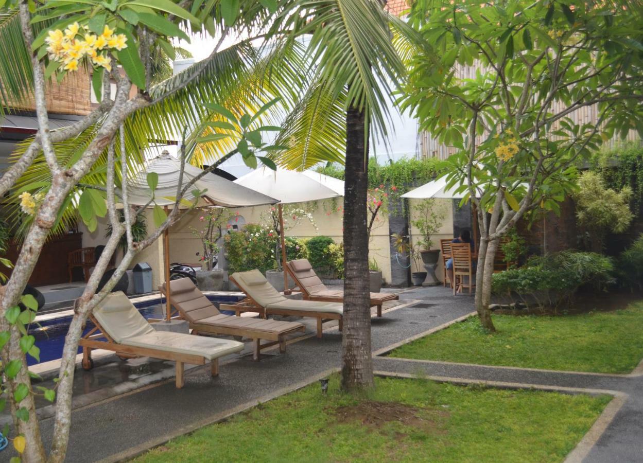 Dabumito Guest House Canggu Extérieur photo